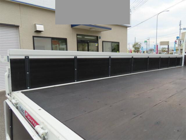 三菱ふそうファイタークレーン4段中型（4t）[写真24]