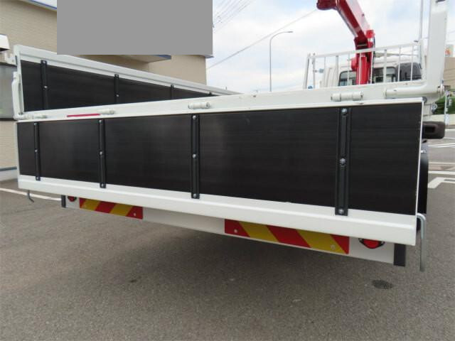 三菱ふそうファイタークレーン4段中型（4t）[写真26]