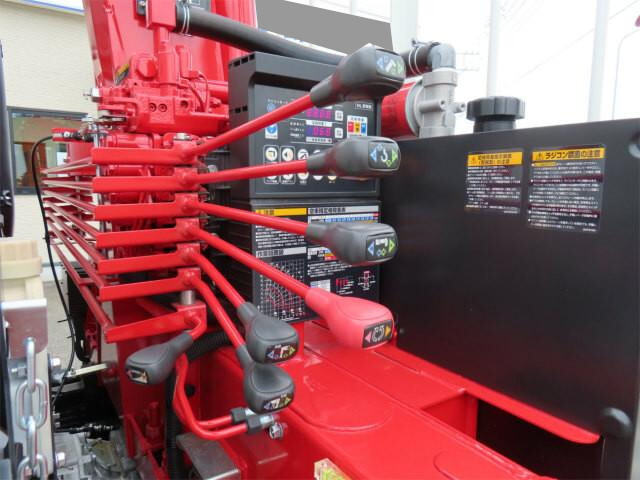 三菱ふそうファイタークレーン4段中型（4t）[写真28]