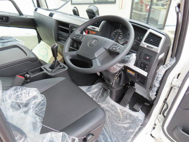 三菱ふそうファイタークレーン4段中型（4t）[写真09]