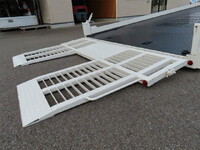 いすゞエルフセーフティローダー小型（2t・3t）[写真25]