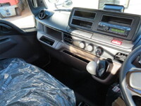 三菱ふそうキャンターその他の形状小型（2t・3t）[写真12]