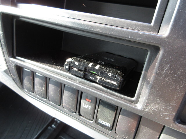 日野デュトロアルミバン小型（2t・3t）[写真30]