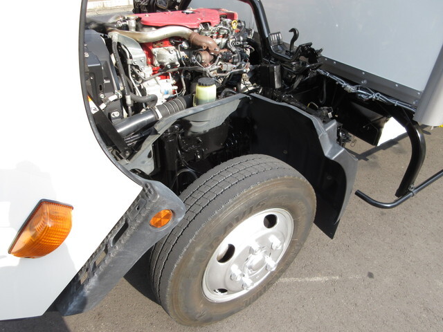 日野デュトロアルミバン小型（2t・3t）[写真33]