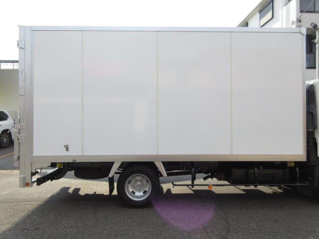 日野デュトロアルミバン小型（2t・3t）[写真07]