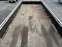 三菱ふそうファイター平ボディ中型（4t）[写真13]