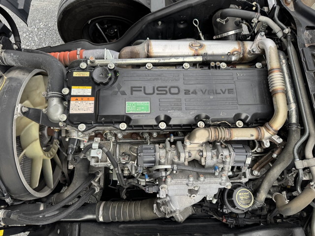 三菱ふそうファイター平ボディ中型（4t）[写真35]