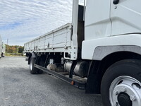 三菱ふそうファイター平ボディ中型（4t）[写真09]