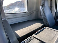 いすゞギガトレーラーヘッド（トラクターヘッド）大型（10t）[写真18]