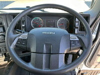 いすゞギガトレーラーヘッド（トラクターヘッド）大型（10t）[写真19]