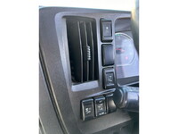 いすゞギガトレーラーヘッド（トラクターヘッド）大型（10t）[写真22]