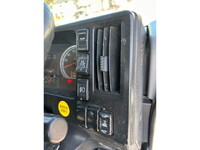 いすゞギガトレーラーヘッド（トラクターヘッド）大型（10t）[写真23]