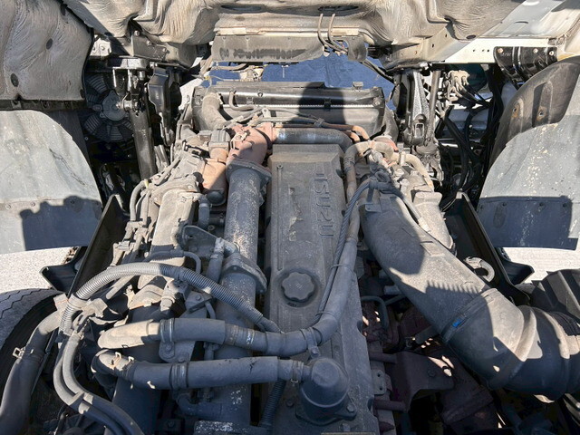 いすゞギガトレーラーヘッド（トラクターヘッド）大型（10t）[写真26]