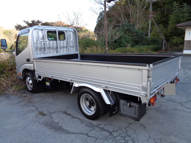 トヨタその他の車種平ボディ小型（2t・3t）[写真02]
