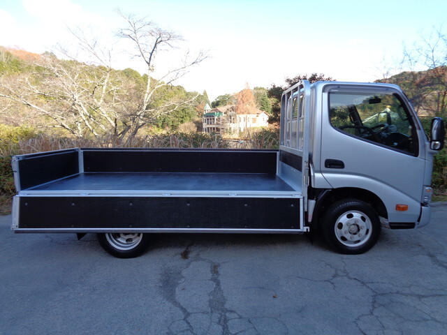 トヨタその他の車種平ボディ小型（2t・3t）[写真06]
