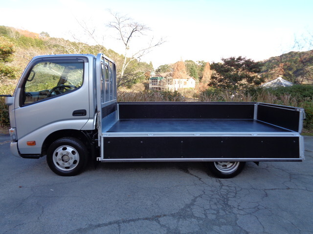 トヨタその他の車種平ボディ小型（2t・3t）[写真08]