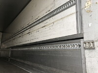 三菱ふそうスーパーグレートパネルウイング大型（10t）[写真19]