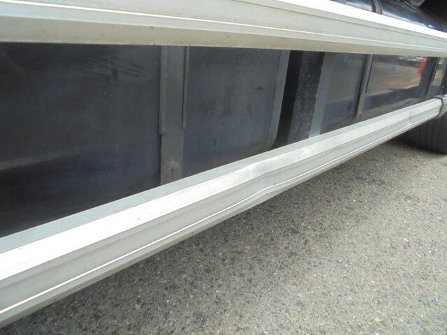 いすゞギガアルミブロック大型（10t）[写真15]