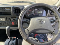 トヨタその他の車種冷凍車（冷蔵車）小型（2t・3t）[写真11]