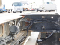 三菱ふそうファイタータンク車（タンクローリー）中型（4t）[写真25]