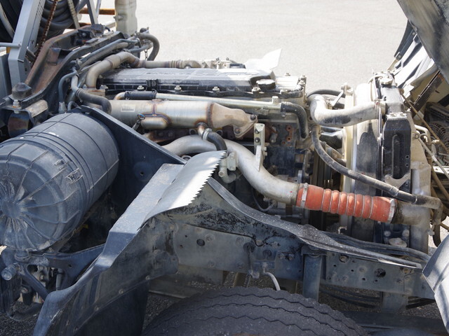 三菱ふそうファイタータンク車（タンクローリー）中型（4t）[写真26]