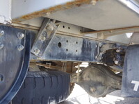 三菱ふそうファイタータンク車（タンクローリー）中型（4t）[写真08]