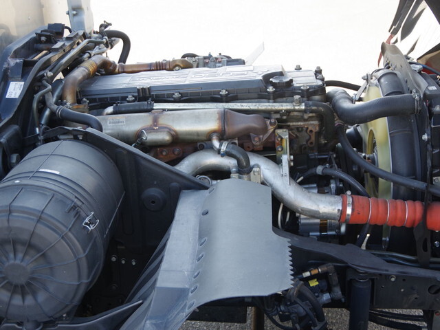 三菱ふそうファイターアルミバン中型（4t）[写真33]