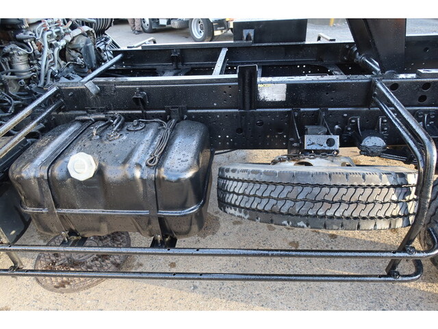 いすゞフォワードダンプ中型（4t）[写真23]