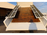 いすゞフォワードダンプ中型（4t）[写真09]