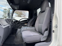 いすゞフォワードアルミウイング中型（4t）[写真27]