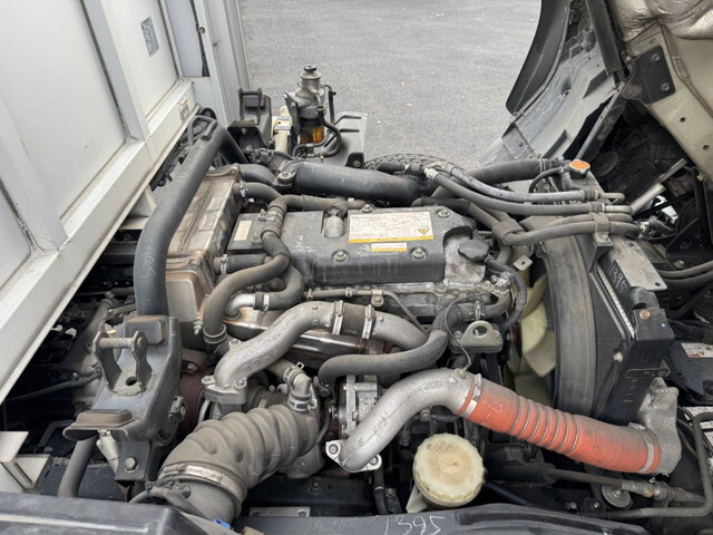 いすゞフォワードアルミウイング中型（4t）[写真29]