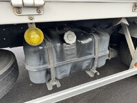 いすゞフォワードアルミウイング中型（4t）[写真33]