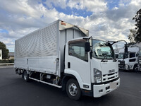 いすゞフォワードアルミウイング中型（4t）[写真04]