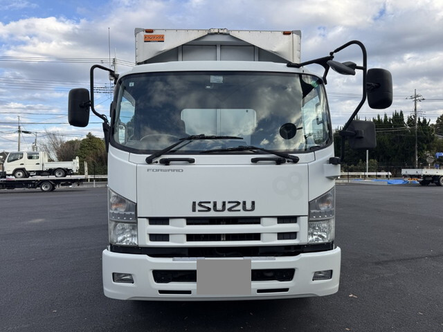 いすゞフォワードアルミウイング中型（4t）[写真05]