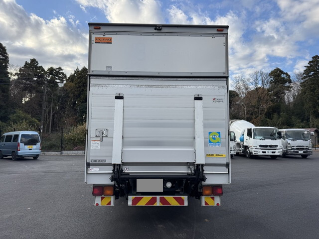 いすゞフォワードアルミウイング中型（4t）[写真06]