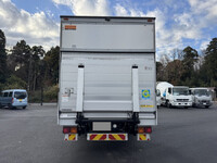 いすゞフォワードアルミウイング中型（4t）[写真07]