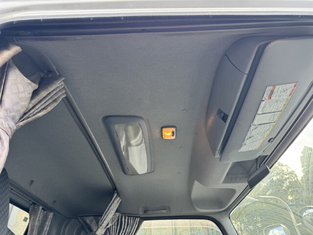 いすゞフォワードアルミブロック中型（4t）[写真12]