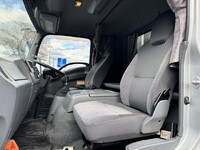 いすゞフォワードアルミブロック中型（4t）[写真22]