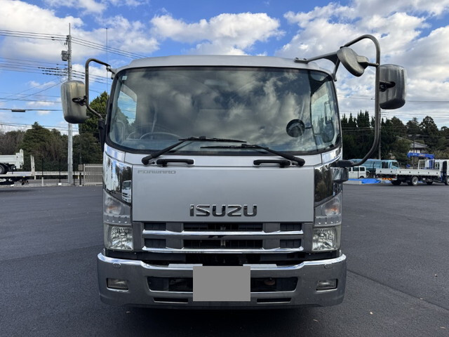 いすゞフォワードアルミブロック中型（4t）[写真05]