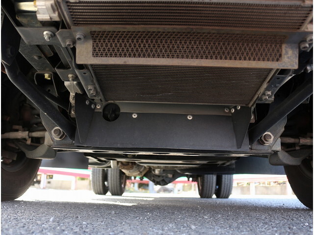 いすゞエルフ平ボディ小型（2t・3t）[写真18]