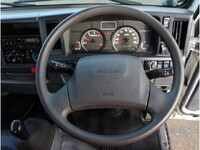 いすゞエルフ平ボディ小型（2t・3t）[写真26]