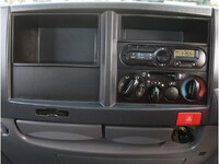 いすゞエルフ平ボディ小型（2t・3t）[写真30]