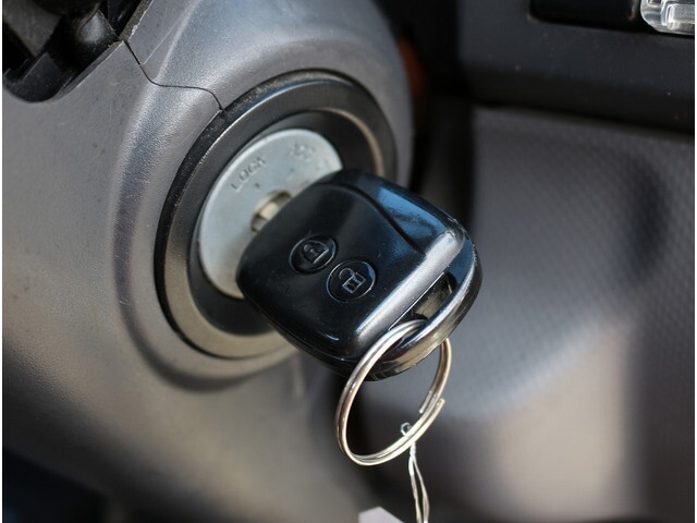 いすゞエルフ平ボディ小型（2t・3t）[写真32]