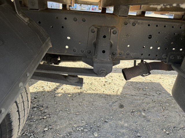 いすゞエルフアルミブロック小型（2t・3t）[写真21]