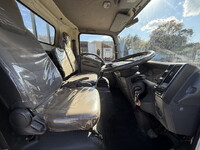 いすゞエルフアルミブロック小型（2t・3t）[写真25]