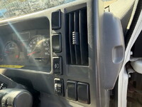 いすゞエルフアルミブロック小型（2t・3t）[写真27]