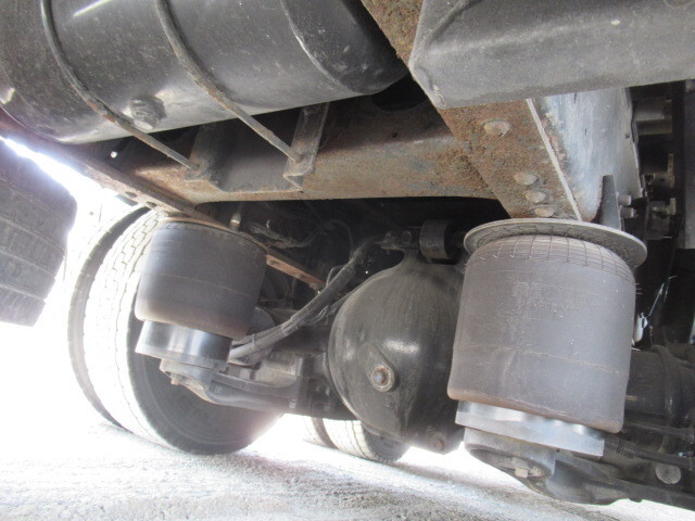 日野プロフィアアルミウイング大型（10t）[写真19]