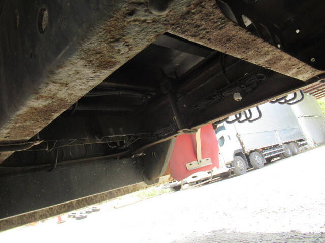 日野プロフィアアルミウイング大型（10t）[写真20]