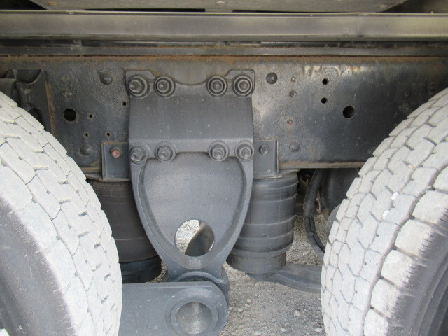 日野プロフィアアルミウイング大型（10t）[写真21]