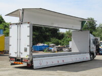 日野プロフィアアルミウイング大型（10t）[写真02]